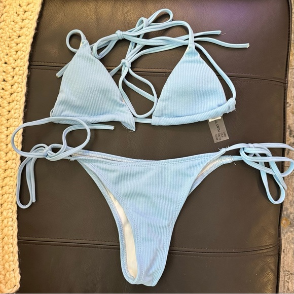 Bundle of 4 Triangle Bikinis sizes S/M - Picture 4 of 6